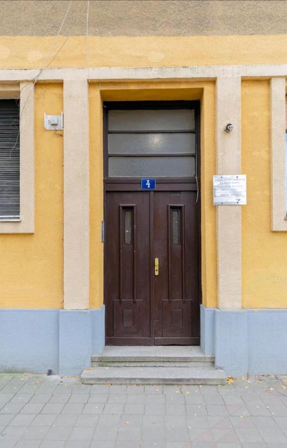 New Studio In The City Center 노비사드 외부 사진
