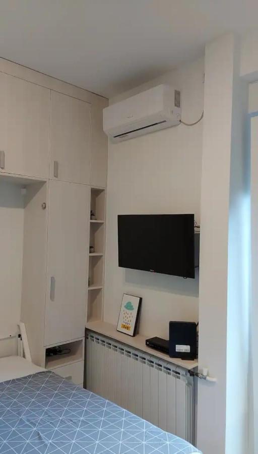 New Studio In The City Center 노비사드 외부 사진